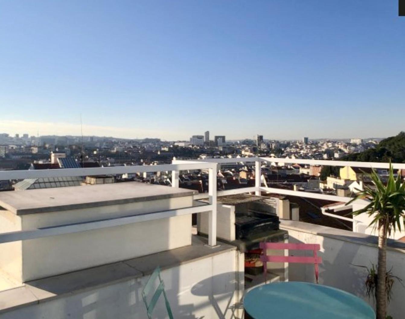 360 Terrace View Apartment